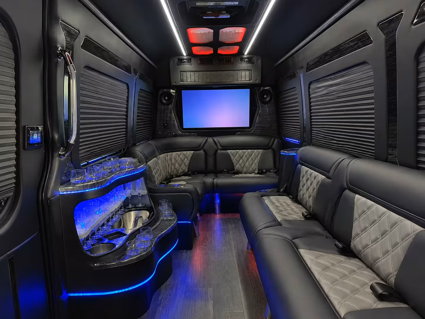 bus rentals for plantation concerts music festival